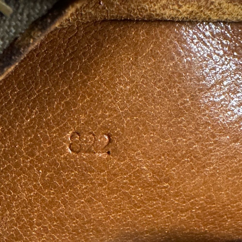 LOUIS VUITTON Marceau Messenger Crossbody - Picture 15 of 16